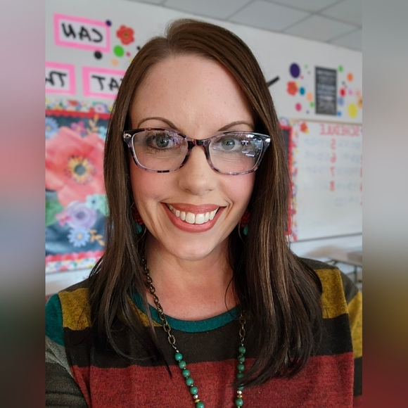 Meet your Posher, Amanda - Picture 1 of 1